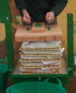 Vigo Manual Rack & Cloth Cider Press - 2